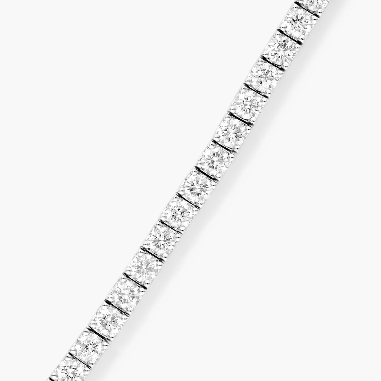 Diamond Tennis Bracelet in 18K White Gold